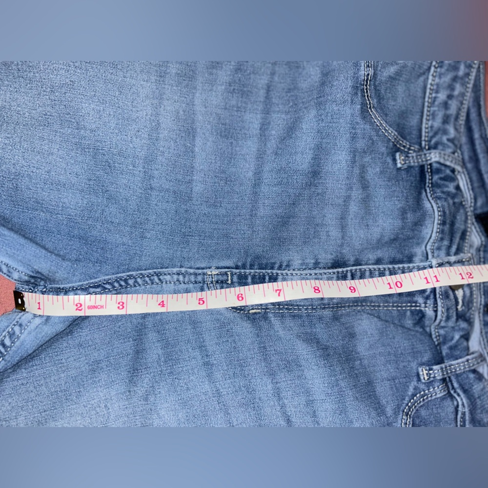 Hollister Women's Light Blue Ultra High Skinny Jeans
Advanced Stretch. - Picture 4 of 10